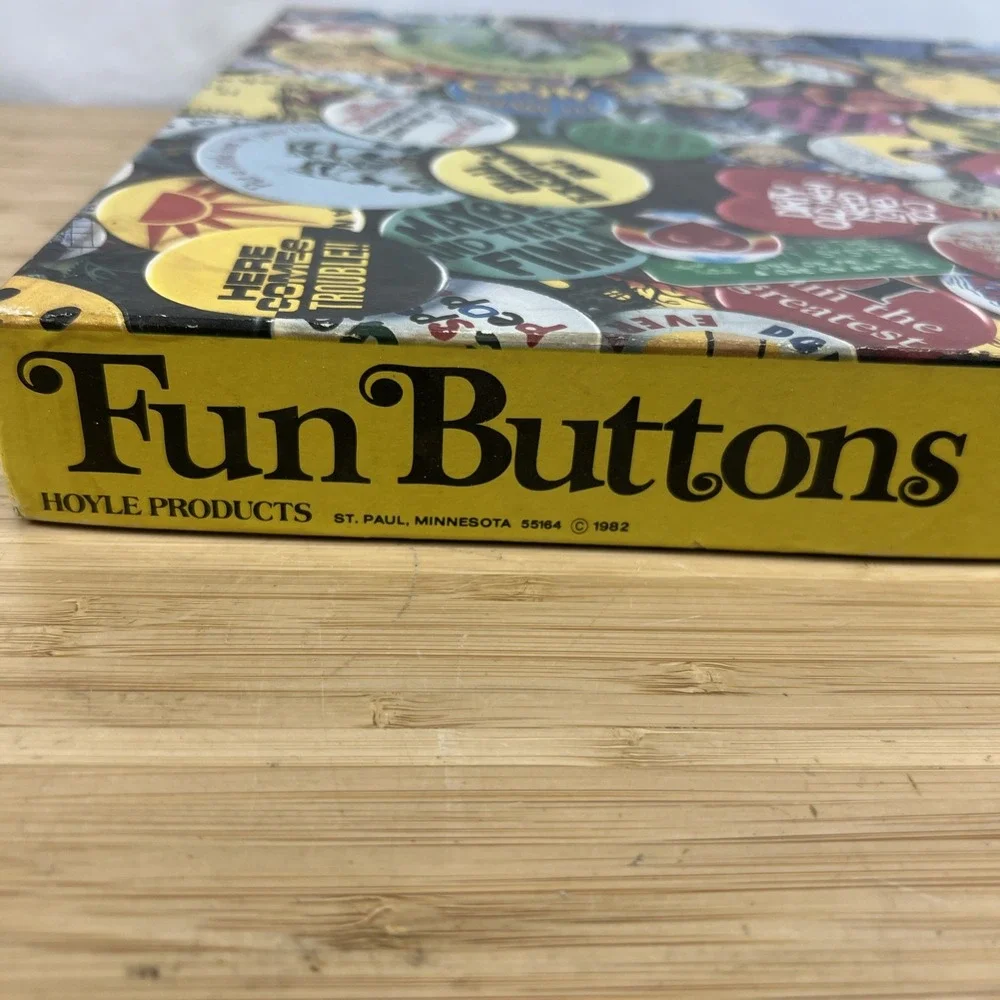Vintage 1982 Hoyle 'Fun Buttons' 550 Piece Jigsaw Puzzle 18